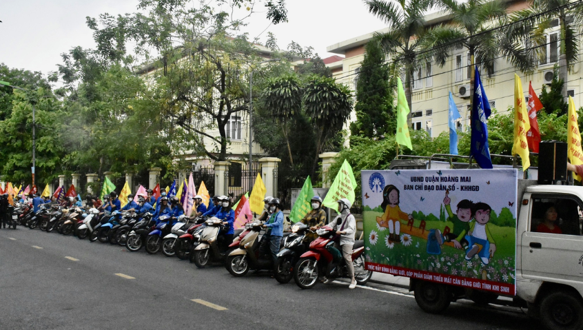 Ngày Dân số thế giới: Nâng cao tiếng nói cho phụ nữ và trẻ em gái
